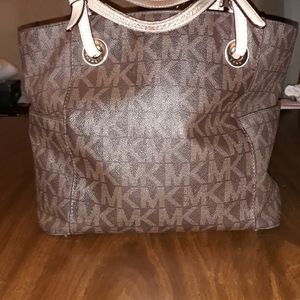 Michael Kors Tote